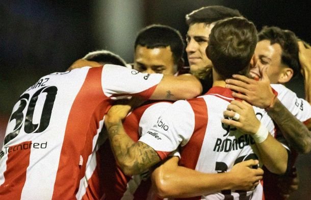 Instituto vs. Argentinos Juniors por el Torneo Clausura: horario, formaciones y cómo ver en vivo