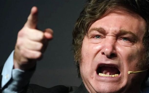 Para justificar el ajuste a jubilados, el biógrafo de Javier Milei citó una frase homofóbica del mandatario Para justificar el ajuste a jubilados, el biógrafo de Javier Milei citó una frase homofóbica del mandatario