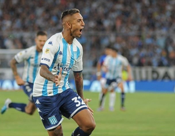 Detuvieron por robo a padre y tío de un jugador de Racing, en la previa a la semifinal contra Flamengo