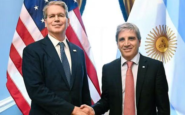 Rescate de Estados Unidos a la Argentina: solo tres intervenciones similares en 30 años Rescate de Estados Unidos a la Argentina: solo tres intervenciones similares en 30 años