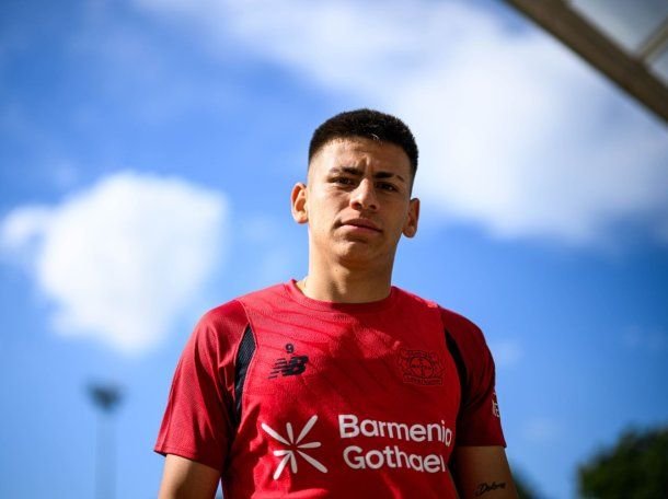 Qué chances hay de que el Diablito Echeverri vuelva a River tras su enigmático posteo
