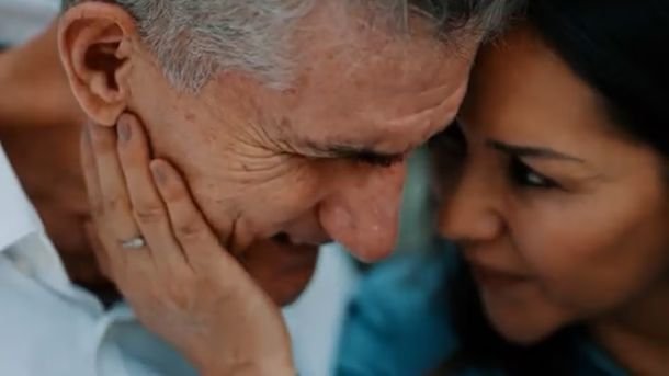 La conmovedora confesión de la esposa del Patón Bauza: «Cuando juega San Lorenzo o Central…» La conmovedora confesión de la esposa del Patón Bauza: «Cuando juega San Lorenzo o Central…»