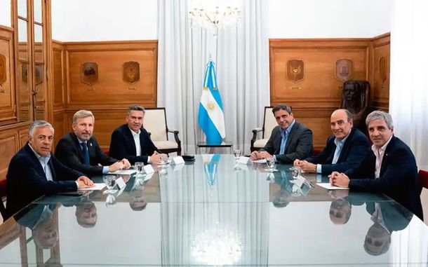 Tras excluir a Axel Kicillof, Javier Milei se reúne con gobernadores en busca de sellar apoyo legislativo