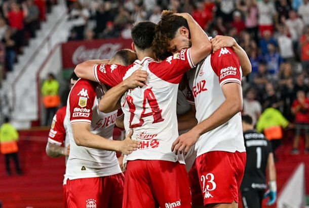 Huracán venció a Banfield en el Torneo Clausura y cortó una difícil racha sin victorias Huracán venció a Banfield en el Torneo Clausura y cortó una difícil racha sin victorias