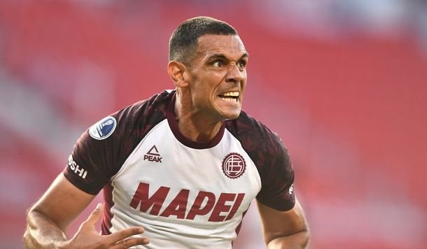 Pepe Sand sorprende al volver del retiro a los 45 años: dónde jugará el histórico goleador Pepe Sand sorprende al volver del retiro a los 45 años: dónde jugará el histórico goleador