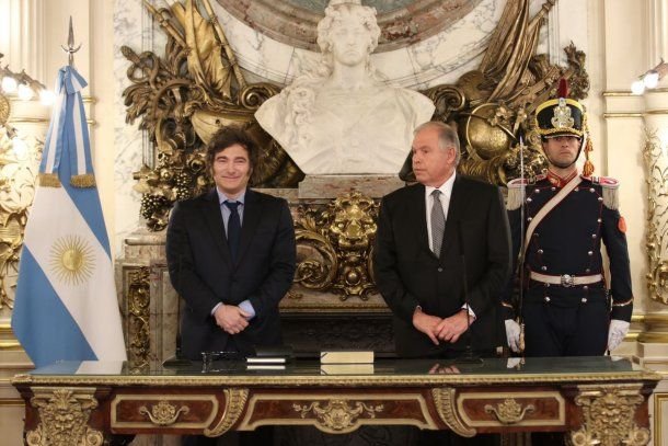¿Crisis en el Gabinete? Luis Majul anuncia la renuncia de un funcionario clave de Javier Milei tras elecciones