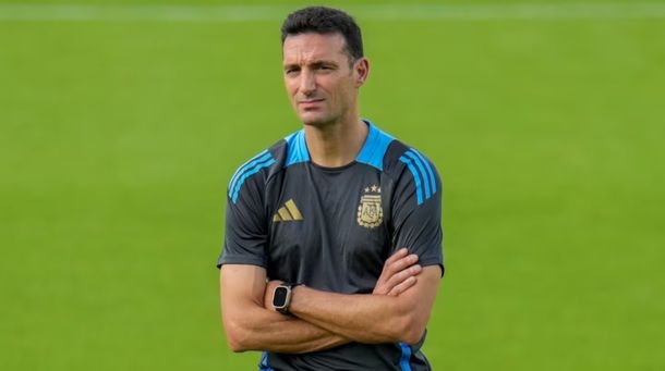 Lionel Scaloni prepara la última gira del año de la Selección Argentina: con Messi y algunas nuevas caras Lionel Scaloni prepara la última gira del año de la Selección Argentina: con Messi y algunas nuevas caras
