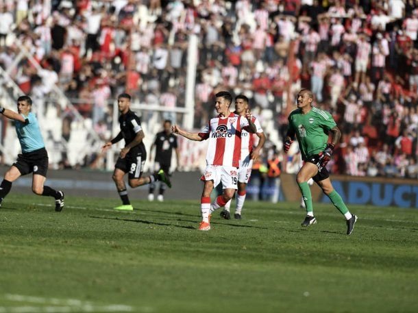 Fútbol libre por celular: cómo ver en vivo Deportivo Riestra vs. Instituto Fútbol libre por celular: cómo ver en vivo Deportivo Riestra vs. Instituto