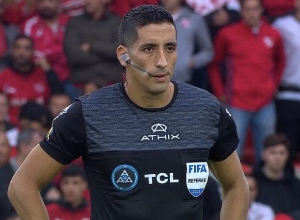 La AFA confirmó los árbitros para las semifinales de la Copa Argentina La AFA confirmó los árbitros para las semifinales de la Copa Argentina