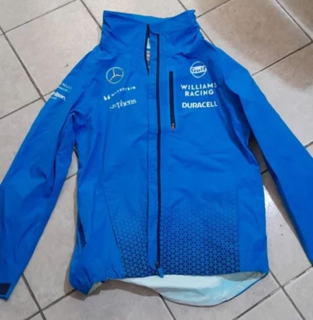 El robo de una campera de Williams usada por Franco Colapinto terminó con dos detenidos