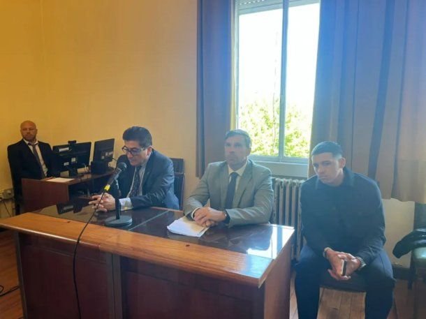 La reacción de Diego García al conocer su sentencia por abusar sexualmente de una jugadora de hockey La reacción de Diego García al conocer su sentencia por abusar sexualmente de una jugadora de hockey