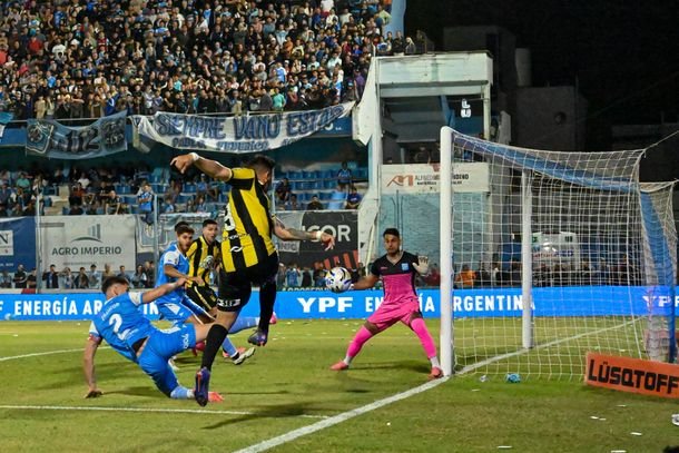 Deportivo Madryn vs. Estudiantes (RC) por la final del Reducido de Primera Nacional: goles y resultado en vivo