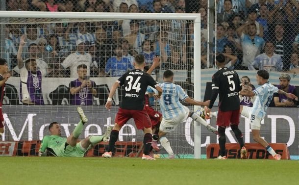 Matías Galarza Fonda rompió el silencio tras la eliminación de River: «Como tiene que ser» Matías Galarza Fonda rompió el silencio tras la eliminación de River: «Como tiene que ser»