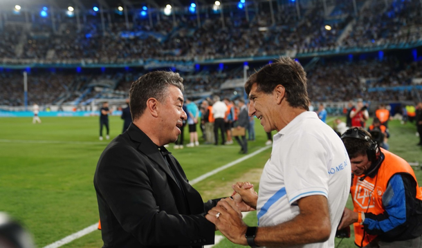 River evalúa una limpieza masiva: los 10 jugadores que podrían irse tras un 2025 para el olvido River evalúa una limpieza masiva: los 10 jugadores que podrían irse tras un 2025 para el olvido