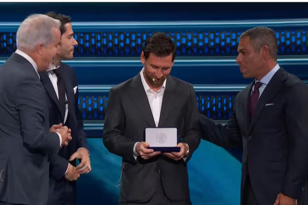 Lionel Messi fue ovacionado en su llegada al America Business Forum: «Ni presidentes tuvieron…» Lionel Messi fue ovacionado en su llegada al America Business Forum: «Ni presidentes tuvieron…»