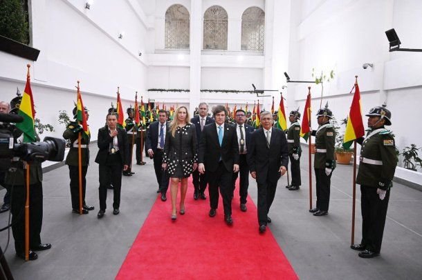 Rodrigo Paz Pereira cuestionó a Evo Morales en su asunción presidencial: «¿Dónde está el litio?»