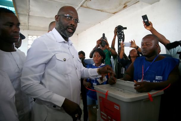 Weha, en 2018, fue electo como presidente de Liberia. 