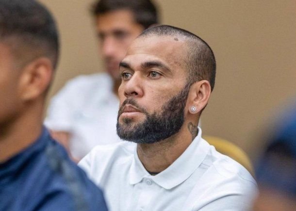 Dani Alves busca volver a las canchas: el inesperado plan para cerrar su carrera en Portugal