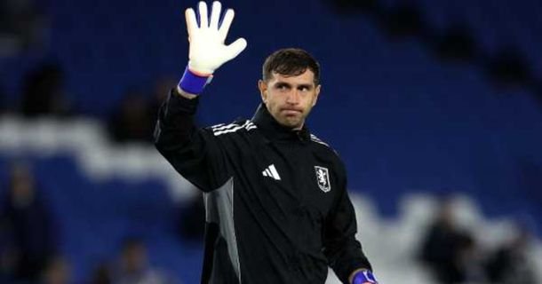 Dibu Martínez ausente en el triunfo de Aston Villa vs West Ham: el motivo Dibu Martínez ausente en el triunfo de Aston Villa vs West Ham: el motivo
