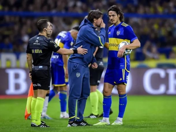 La interna que Diego Martínez vivió con Edinson Cavani y Marcos Rojo en una de sus primeras prácticas en Boca