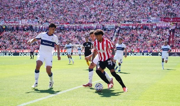 Gimnasia y Estudiantes chocarán en semifinales del Torneo Clausura: cómo fueron los anteriores mano a mano