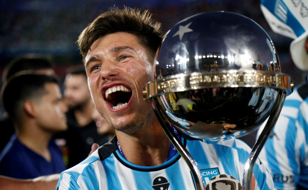 Bomba: Facundo Mura se va de Racing y podría reforzar otro equipo grande del fútbol argentino Bomba: Facundo Mura se va de Racing y podría reforzar otro equipo grande del fútbol argentino