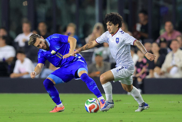 Nació en Puerto Rico, enfrentó a la Selección Argentina y será refuerzo de Barracas Central