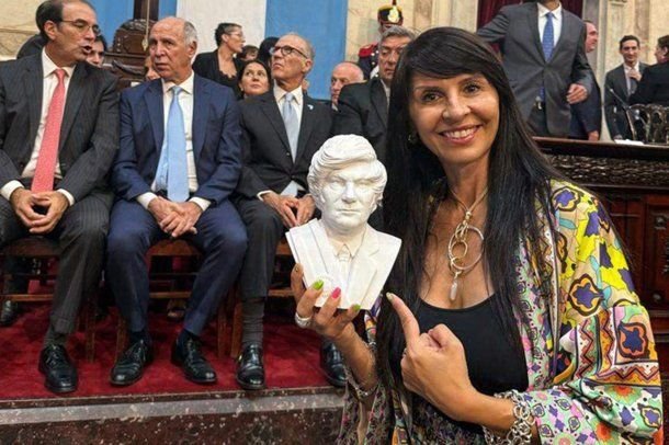 Lorena Villaverde Lorena Villaverde