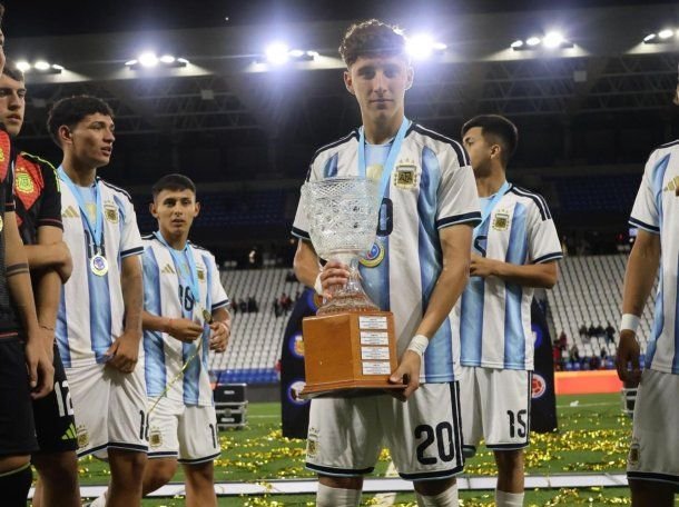 Caso Scarlato: la AFA analiza sanciones deportivas para juveniles que usen la patria potestad Caso Scarlato: la AFA analiza sanciones deportivas para juveniles que usen la patria potestad
