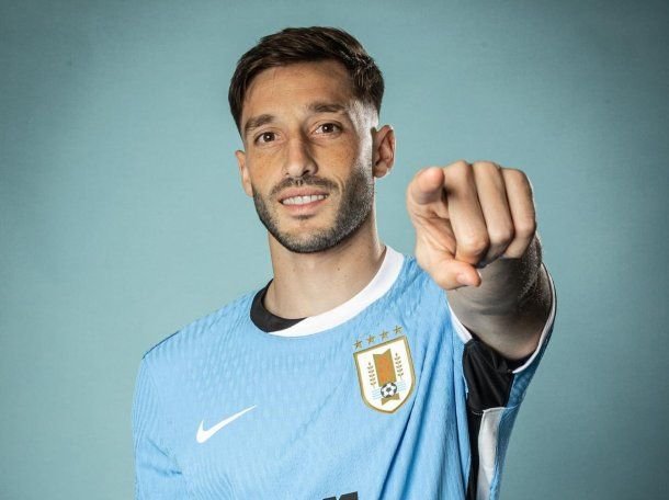 River se mueve por un lateral izquierdo y apuntó a un campeón de la Copa Libertadores River se mueve por un lateral izquierdo y apuntó a un campeón de la Copa Libertadores