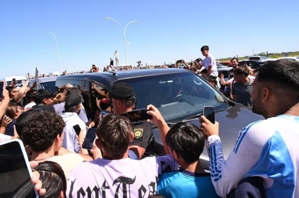 Aseguran que River contactó a Lionel Messi: «Pensó en jugar en la Argentina»