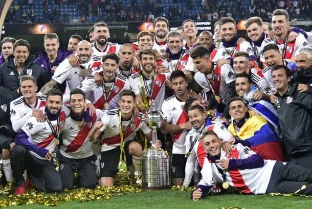 Lucas Pratto cuestionó la salida de los héroes de Madrid en River y analizó el ciclo Gallardo Lucas Pratto cuestionó la salida de los héroes de Madrid en River y analizó el ciclo Gallardo