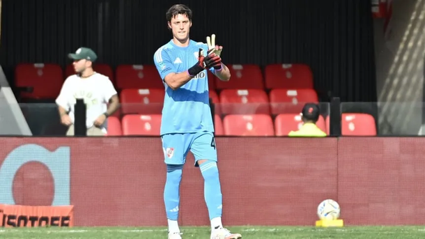 Preocupación en River: Franco Armani se pierde el partido con Gimnasia por una nueva molestia Preocupación en River: Franco Armani se pierde el partido con Gimnasia por una nueva molestia