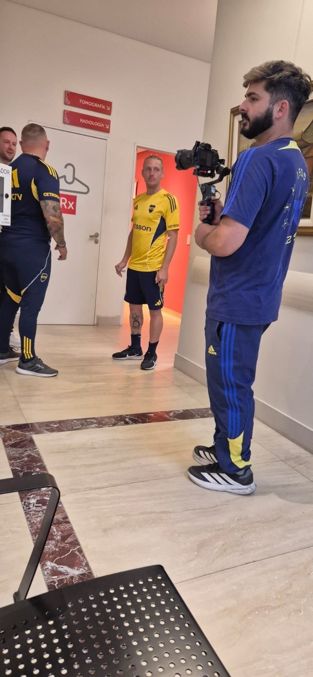 Santiago Ascacibar es refuerzo de Boca: su foto con la camiseta puesta y el enojo de Estudiantes Santiago Ascacibar es refuerzo de Boca: su foto con la camiseta puesta y el enojo de Estudiantes