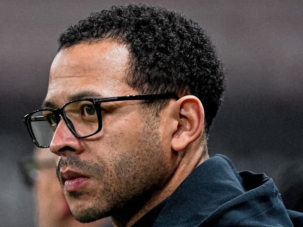 Chelsea apuesta por un entrenador desconocido: quién es el nuevo DT de Enzo Fernández y Garnacho Chelsea apuesta por un entrenador desconocido: quién es el nuevo DT de Enzo Fernández y Garnacho