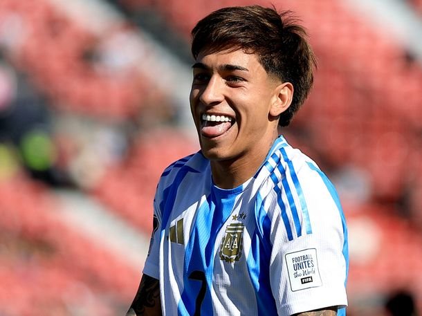 Maher Carrizo no jugará en River: las razones y cómo influyó Vélez en la negociación