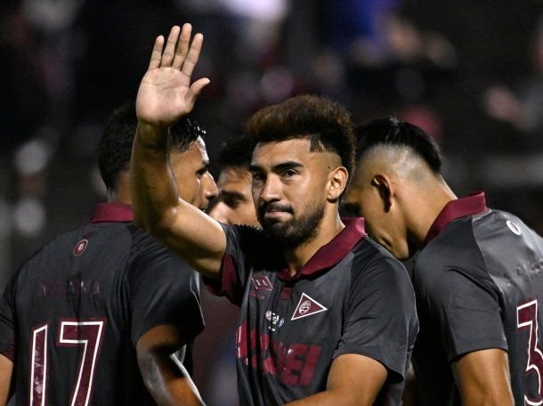 Copa Argentina: Lanús goleó 4-1 a Sarmiento La Banda y avanzó a los 16 avos. de final