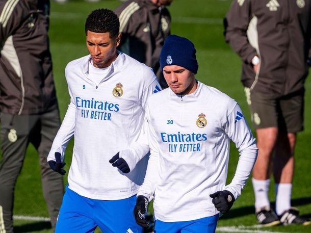 El gigante de Italia que se interesa en Franco Mastantuono tras los silbidos en el Real Madrid El gigante de Italia que se interesa en Franco Mastantuono tras los silbidos en el Real Madrid