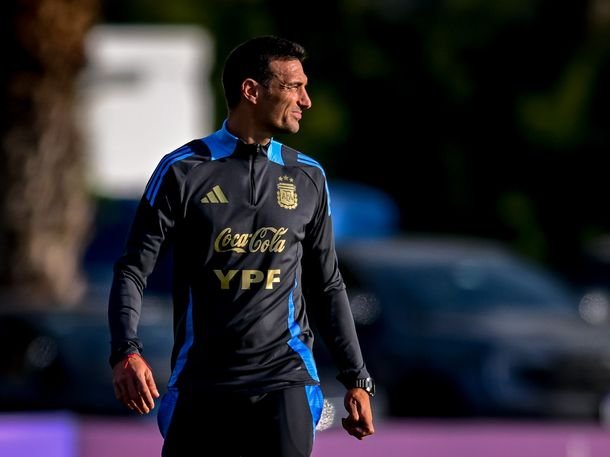 Lionel Scaloni se reunió con algunos futbolistas de la Selección Argentina en España Lionel Scaloni se reunió con algunos futbolistas de la Selección Argentina en España