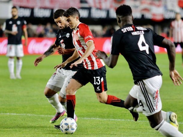 Fútbol libre por celular: cómo ver en vivo Estudiantes vs Deportivo Riestra