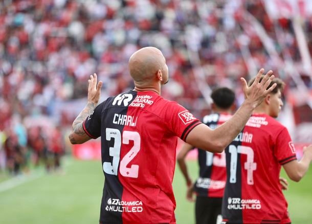 Newell’s vs. Rosario Central por el Torneo Apertura: horario, formaciones y TV