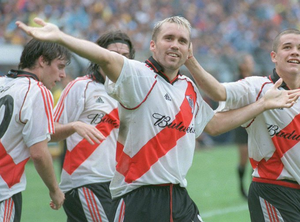 El recuerdo del Chacho Coudet cuando dijo que el estilo de Boca no está permitido en River: «Te asesinan» El recuerdo del Chacho Coudet cuando dijo que el estilo de Boca no está permitido en River: «Te asesinan»