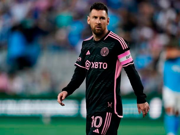 Lionel Messi volvió a entrenarse tras su lesión y crecen las chances de jugar en la MLS Lionel Messi volvió a entrenarse tras su lesión y crecen las chances de jugar en la MLS