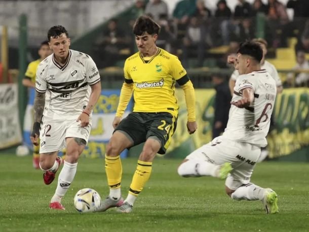 Fútbol libre por celular: cómo ver en vivo Platense vs. Defensa y Justicia Fútbol libre por celular: cómo ver en vivo Platense vs. Defensa y Justicia