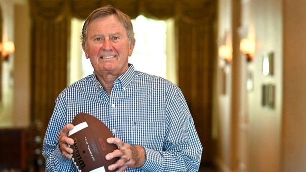 Fracasó como jugador y juntó u$s 25 millones: el suplente de la NFL que se hizo rico fuera de la cancha Fracasó como jugador y juntó u$s 25 millones: el suplente de la NFL que se hizo rico fuera de la cancha