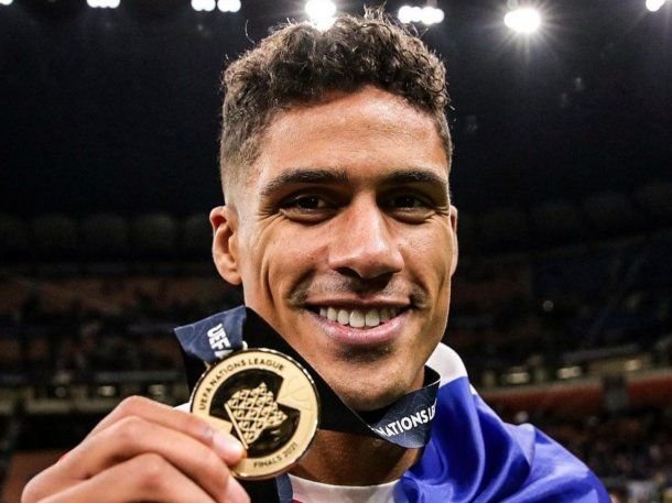 Retiro sorpresivo en el fútbol: el francés campeón y subcampeón del mundo que colgó los botines a los 31 años