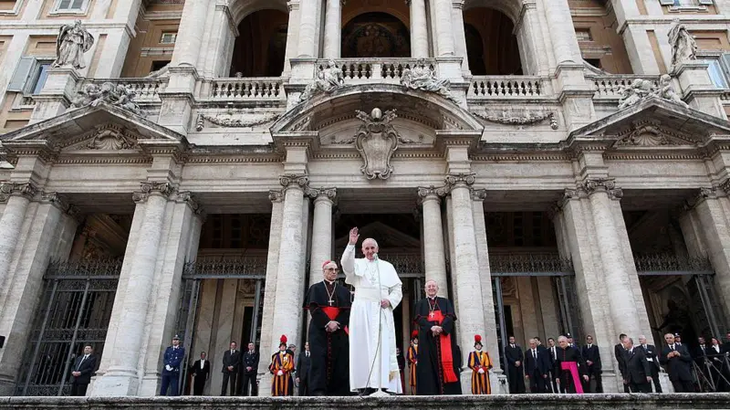Desde 2013, año en el que asumió como Papa, Francisco mantuvo un vínculo especial con la Basílica. Desde 2013, año en el que asumió como Papa, Francisco mantuvo un vínculo especial con la Basílica.