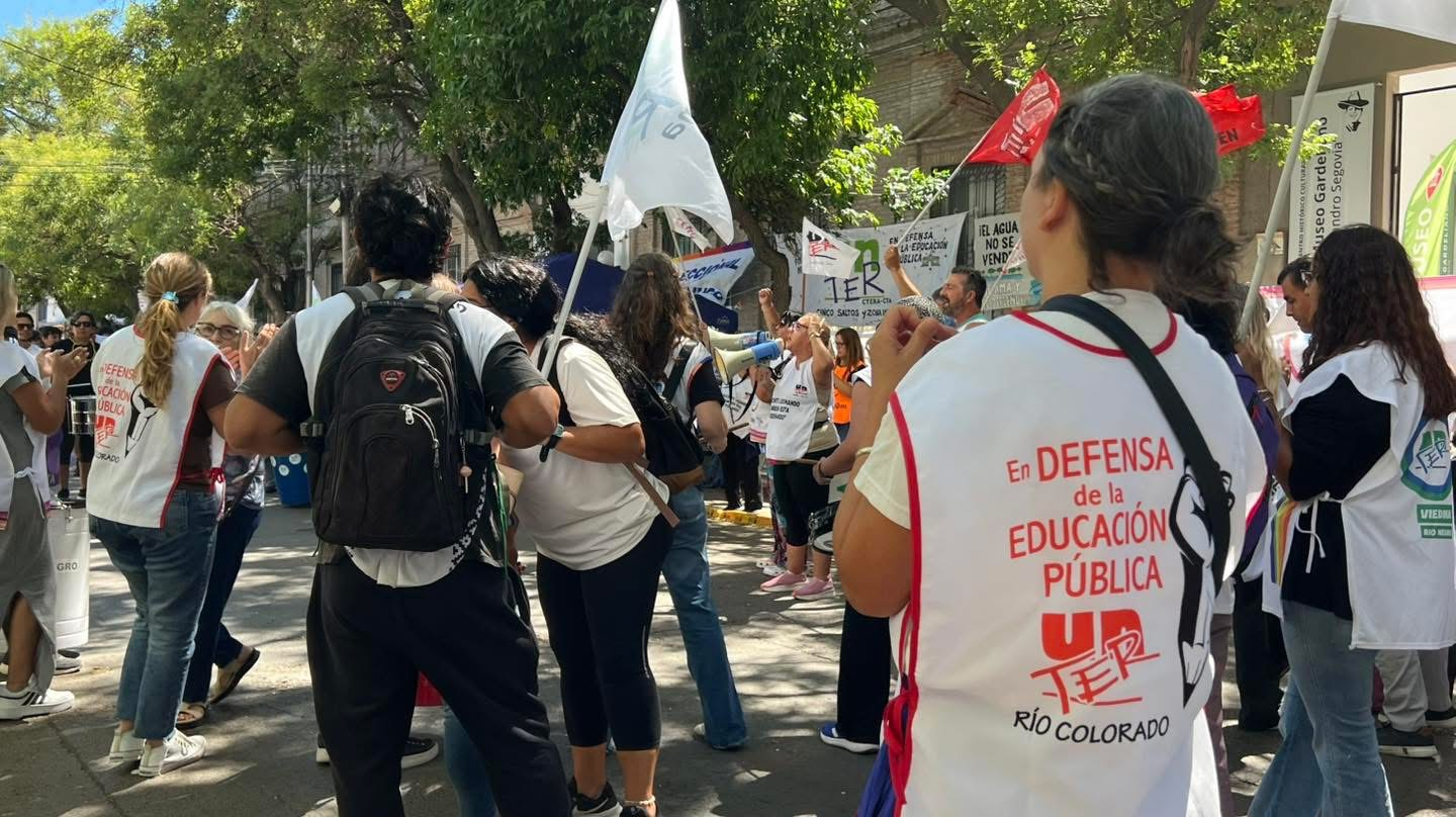 La UnTER irá al paro si no hay paritarias antes del 30 de abril.
