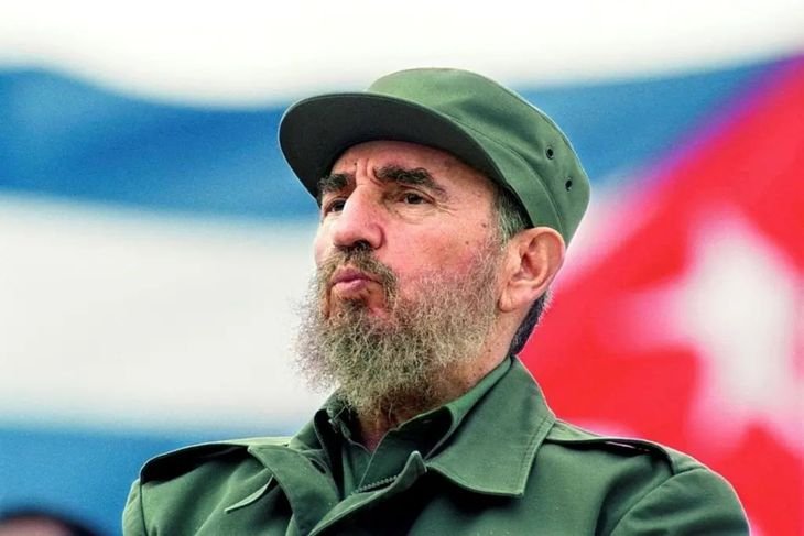 Tras la Revolución encabezada por Fidel Castro, el gobierno cubano dejó de conmemorar oficialmente el 20 de mayo.
