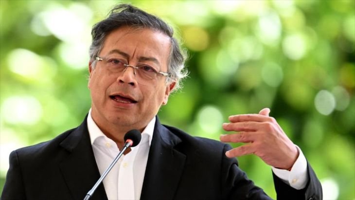 El oficialismo busca conservar el poder con una propuesta centrada en la continuidad de las reformas impulsadas por el actual gobierno. El oficialismo busca conservar el poder con una propuesta centrada en la continuidad de las reformas impulsadas por el actual gobierno.